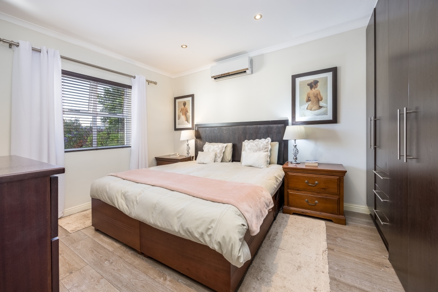 3 Bedroom Property for Sale in Sunningdale Western Cape